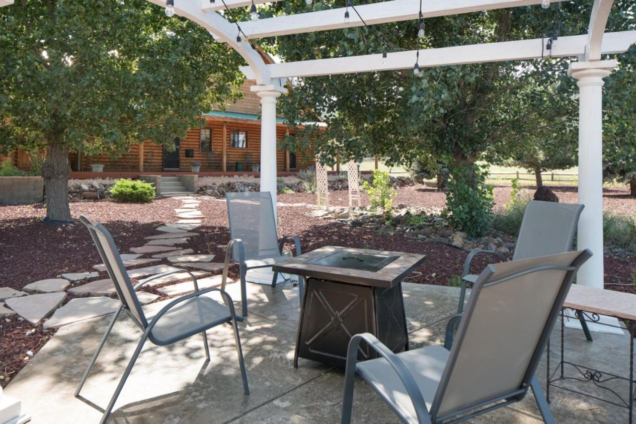 Quarter Horse Inn & Lodge Вильямс Экстерьер фото